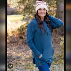 BRAND NEW Ampersand Ave Teal slit side hoodie